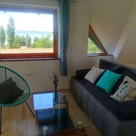 Lakeview Residence Balaton Balatonszarszo Dış mekan fotoğraf